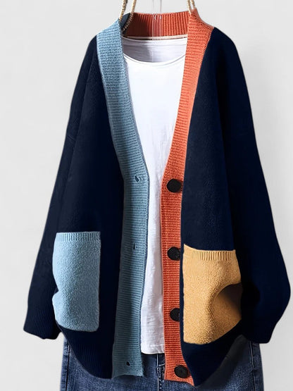 Cardigan Dame – Strikcardigan med klassisk design til hverdag, arbejde og lag-på-lag i Beige og Grøn – Jaynellee