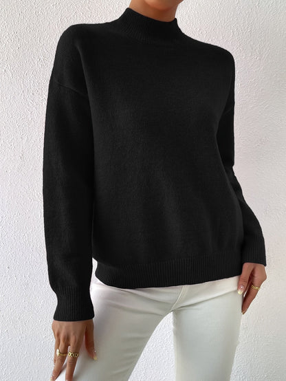 Striktrøje Dame – Pullover med høj hals og klassisk design til hverdag, arbejde og lag-på-lag i Sort og Abrikos – Lorelei