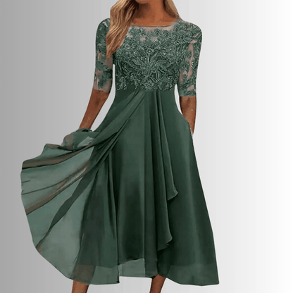 Blonde Midikjole Dame – Elegant Festkjole med 3/4 Ærmer