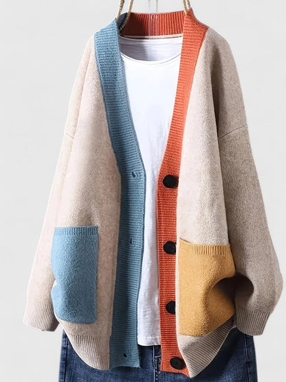 Cardigan Dame – Strikcardigan med klassisk design til hverdag, arbejde og lag-på-lag i Beige og Grøn – Jaynellee