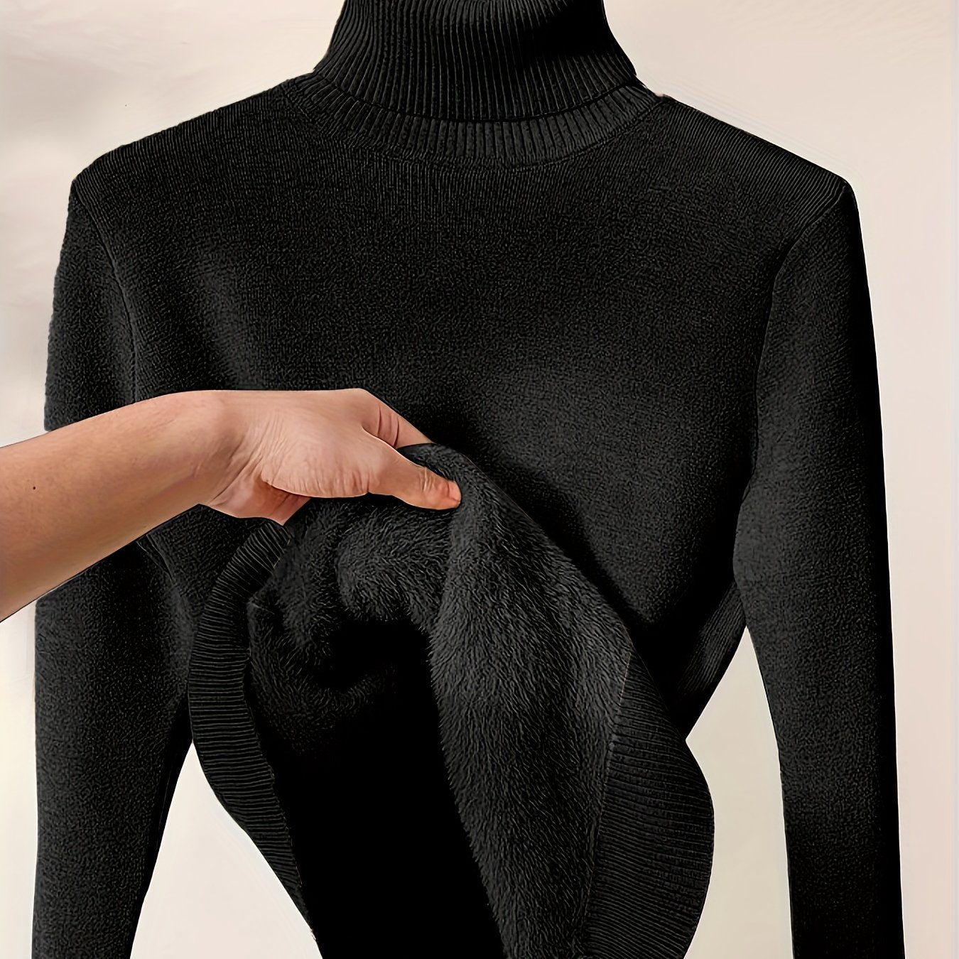 Striktrøje Dame – Pullover med høj hals til hverdag, arbejde og lag-på-lag i Mørkebrun og Sort – Selena