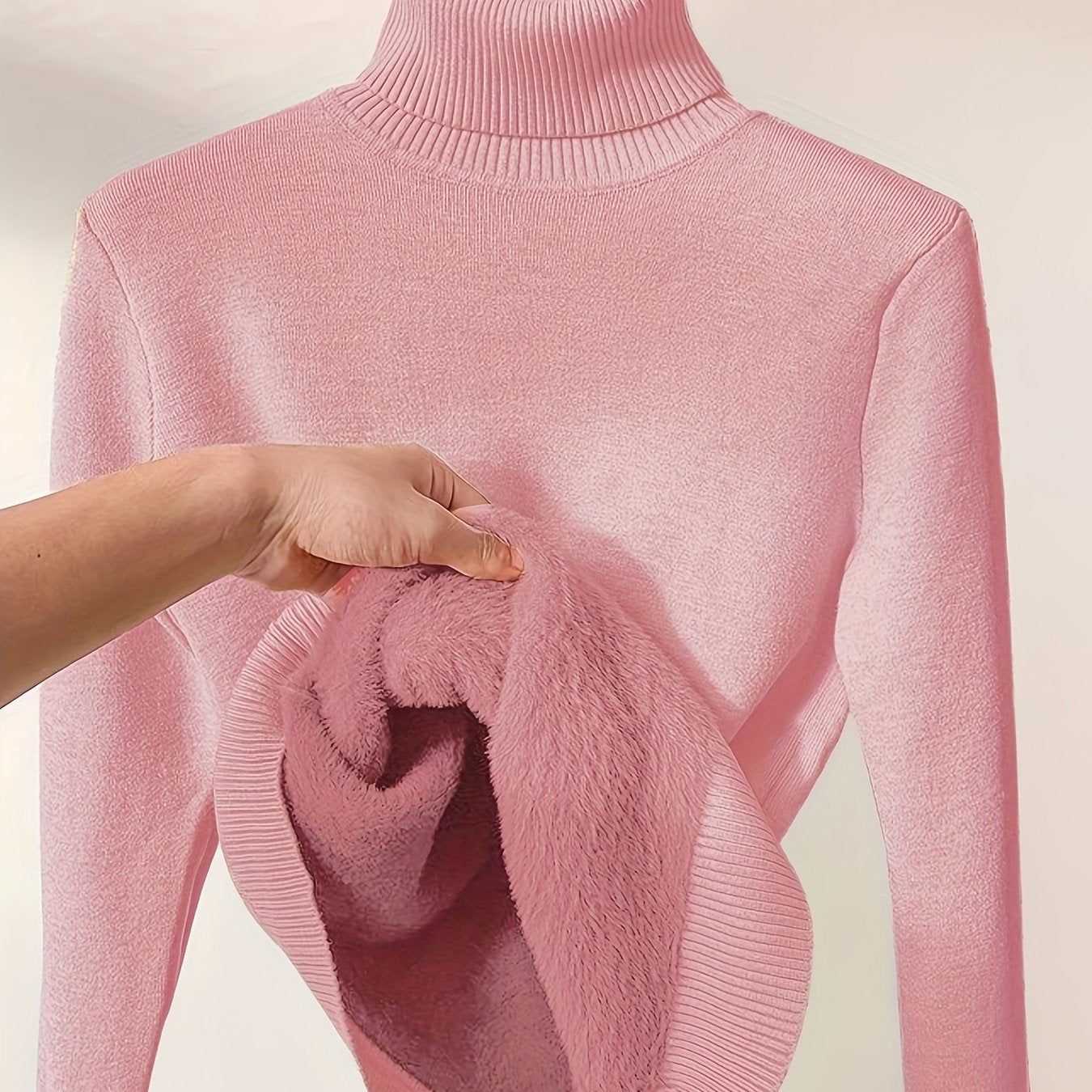 Striktrøje Dame – Pullover med høj hals til hverdag, arbejde og lag-på-lag i Mørkebrun og Sort – Selena