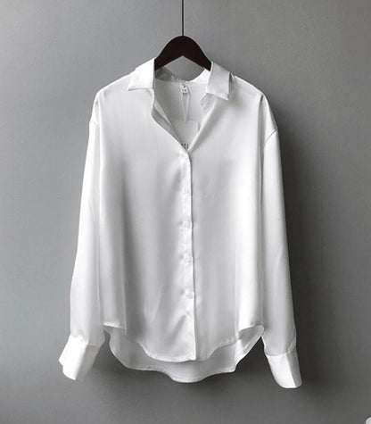 Hvid Satin Bluse Dame – Oversized Skjortebluse med Knapper
