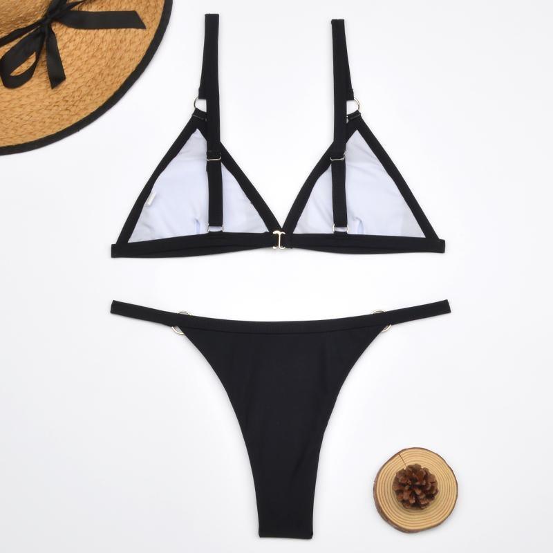 Trekant Bikini Sæt Dame – Bikini med Guldringe og Brasiliansk Snit – Hvid