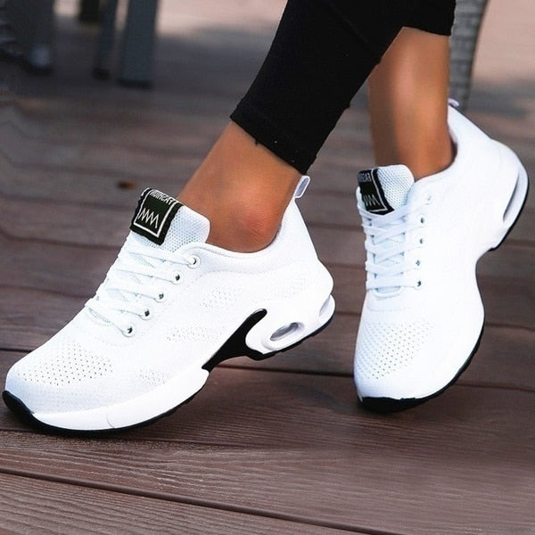 Sneakers Dame – Komfortable Hverdagssko med Let Design