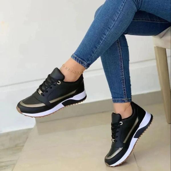 Sneakers Dame – Hverdagssko med kraftig sål til hverdag, arbejde og rejse