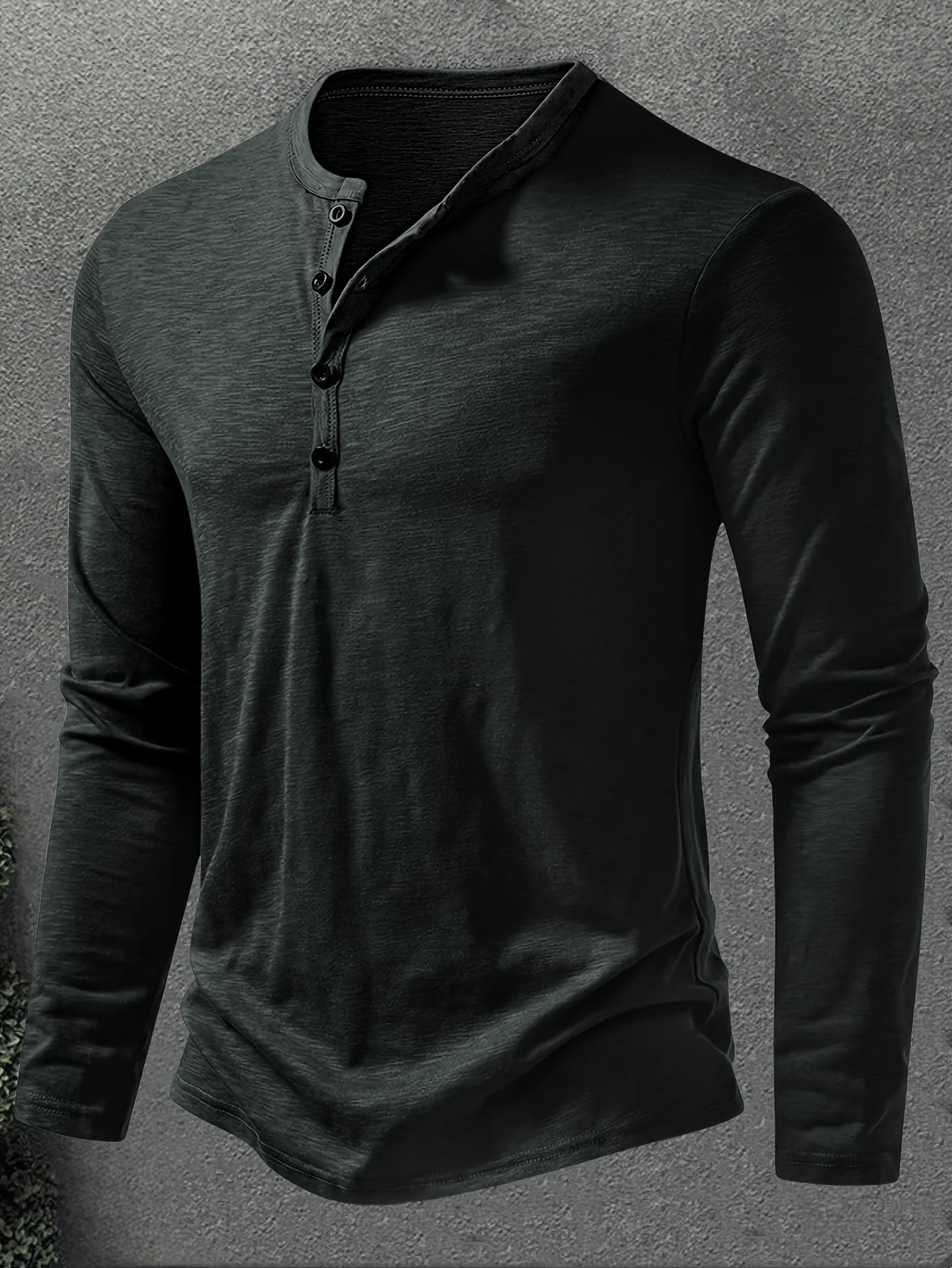 Henley Trøje Herre – Langærmet henley med klassisk design til hverdag, arbejde og lag-på-lag i Militærgrøn og Khaki – Dalton