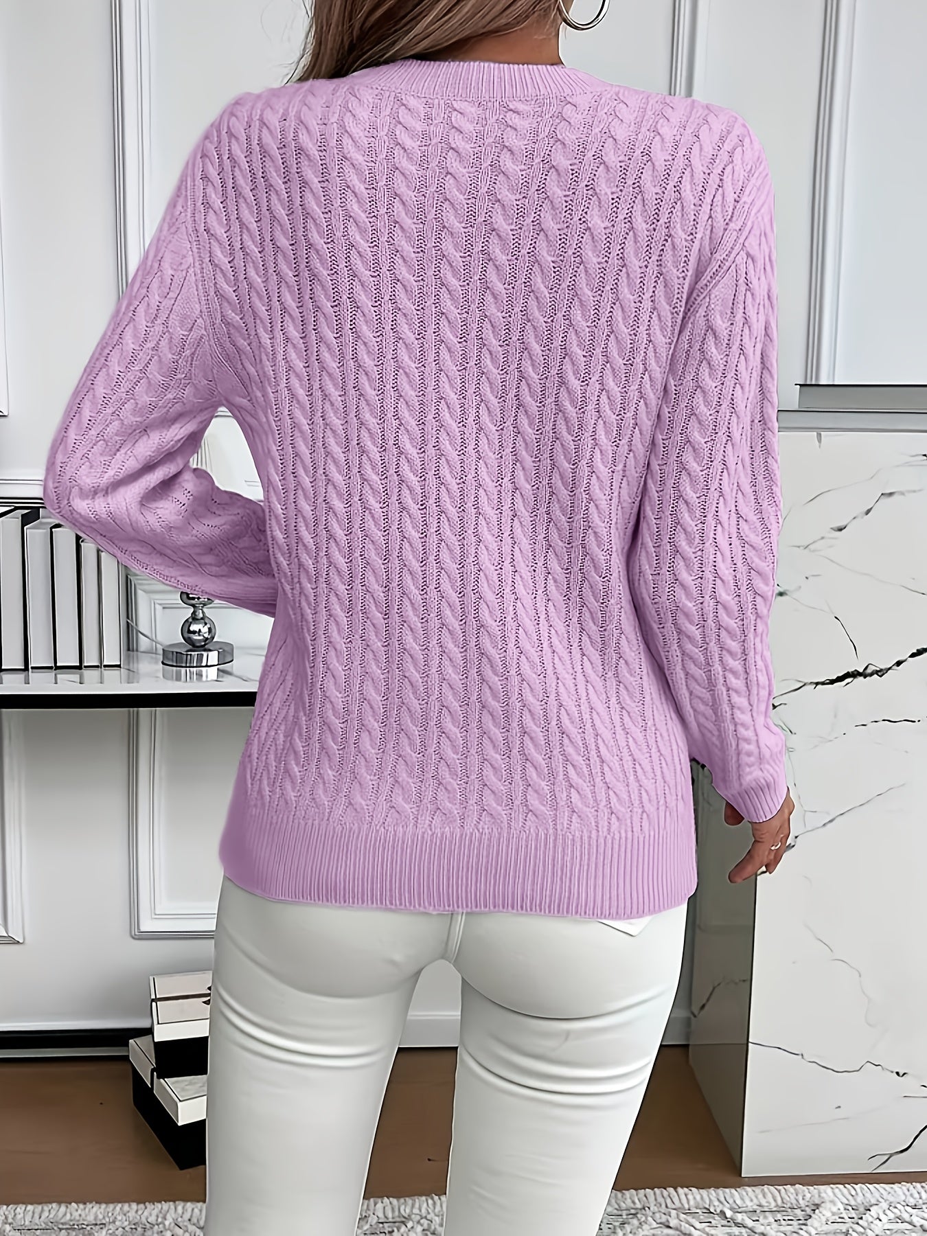 Striktrøje Dame – Pullover med kabelstrik og rund hals til hverdag, arbejde og lag-på-lag