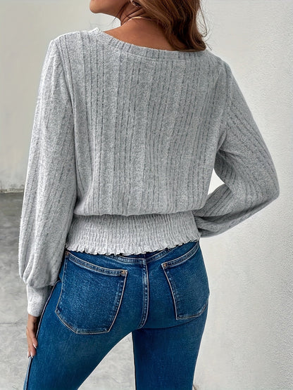 Ribbet Top Dame – Langærmet Bluse med Smockkant