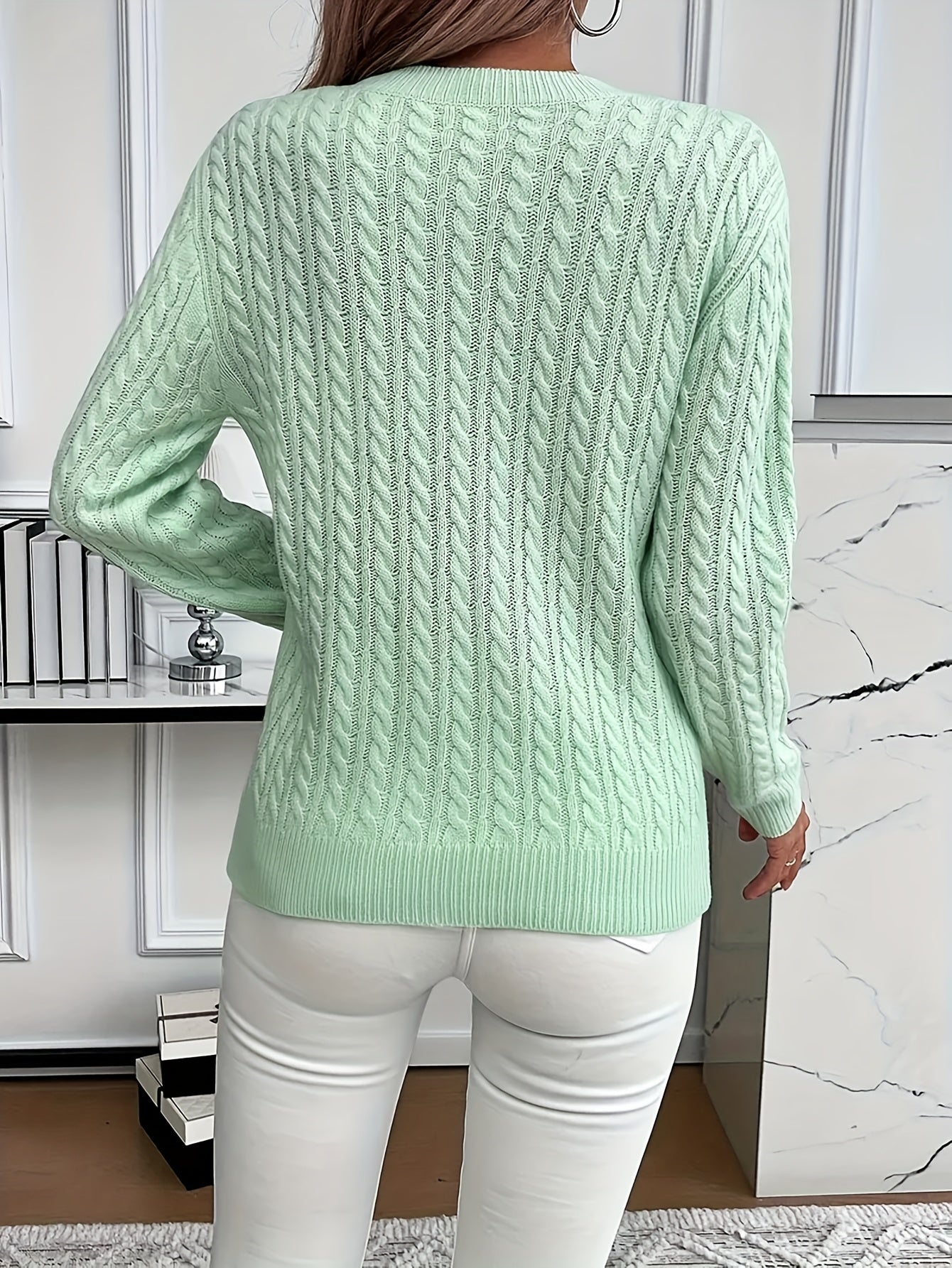 Striktrøje Dame – Pullover med kabelstrik og rund hals til hverdag, arbejde og lag-på-lag