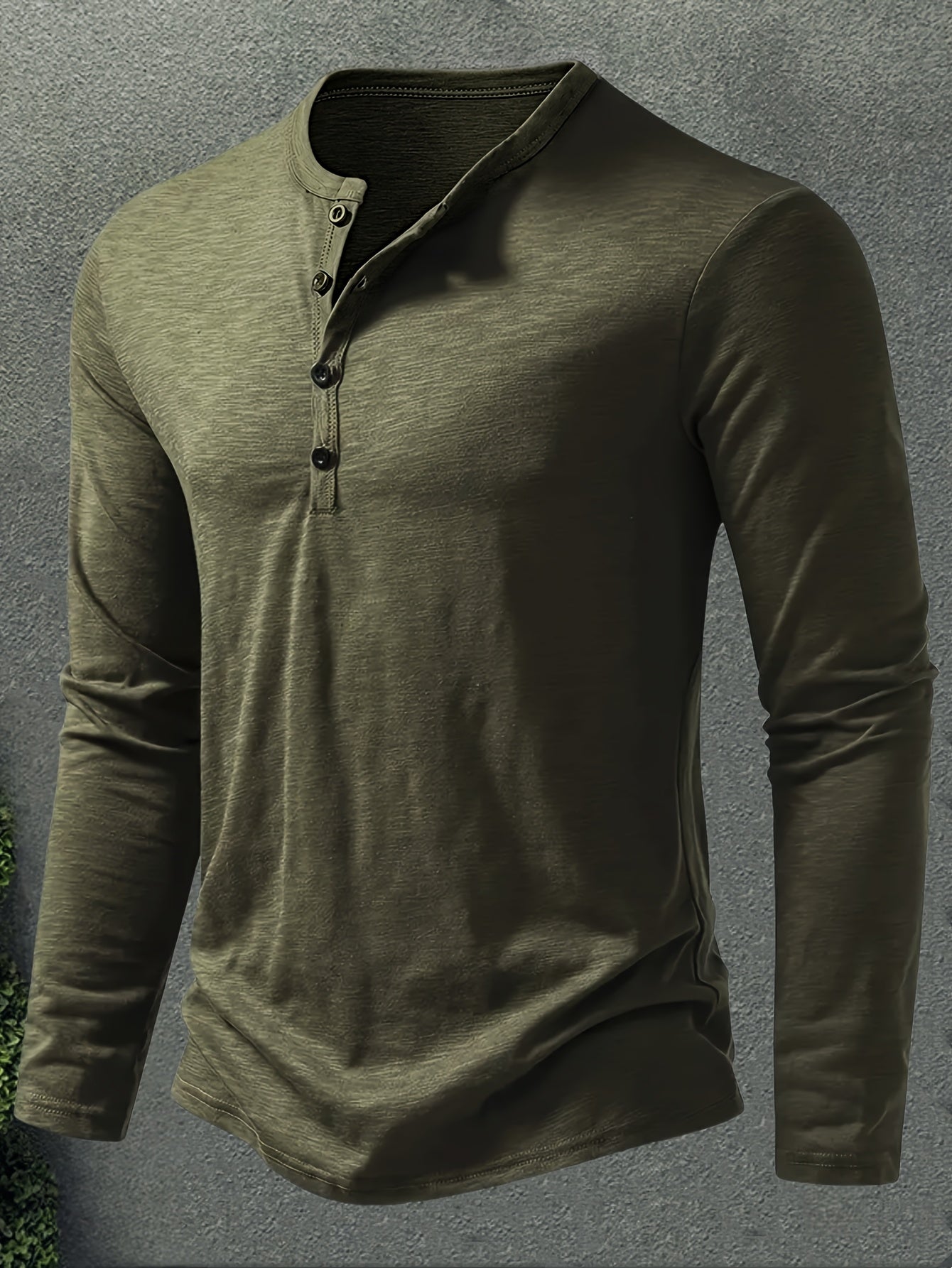 Henley Trøje Herre – Langærmet henley med klassisk design til hverdag, arbejde og lag-på-lag i Militærgrøn og Khaki – Dalton